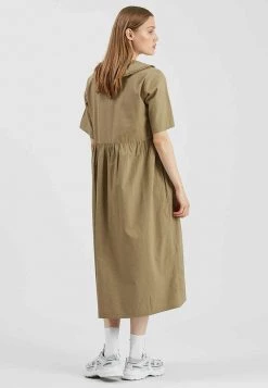 Minimum Soldes Magasin -Minimum Soldes Magasin 02faf4a897364dc689f2bcb083c8fb1d