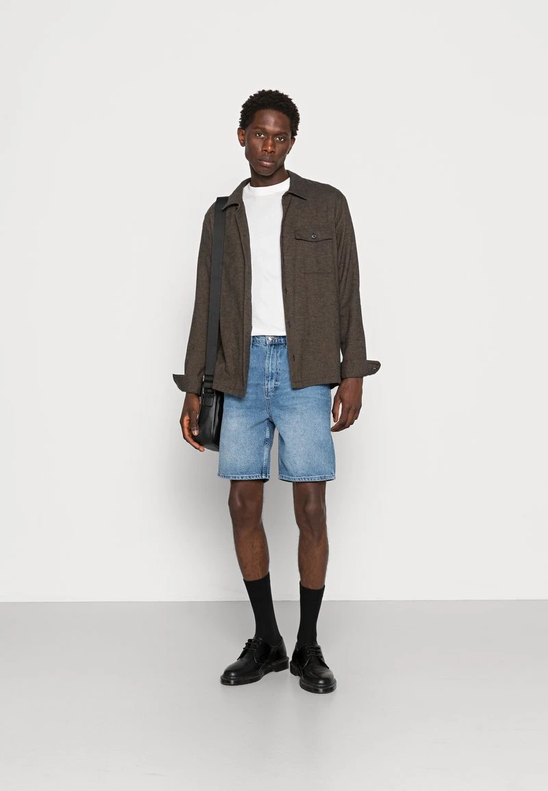 Minimum BEANS Short En Jean Bering Sea Homme 4 Minimum BEANS Short En Jean Bering Sea Homme – Image 2