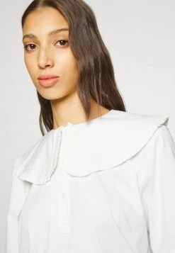 Minimum Femme COLLASIS T Shirt Imprimé Broken White -Minimum Soldes Magasin 12628e3eb2ca46c5b6ccbe44e717963b