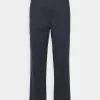 Minimum Homme PLEAT Chino Navy Blazer -Minimum Soldes Magasin 12e8df29e8eb45e698a3d6767e353d84