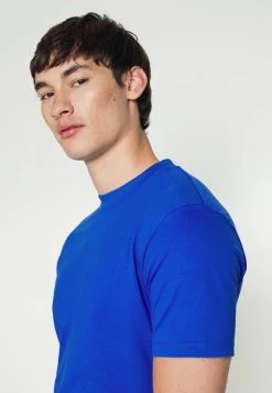 Minimum AARHUS T Shirt Basique Olympian Blue Homme -Minimum Soldes Magasin 14580b1775ae432d99f4fc0a4a104e6f