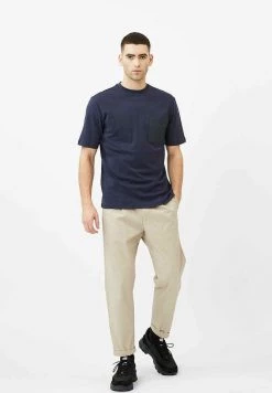 Minimum FILIKO T Shirt Imprimé Navy Blazer Homme 9 Minimum FILIKO T Shirt Imprimé Navy Blazer Homme -Minimum Soldes Magasin 150692b797e84a1a95641e6ec6765237