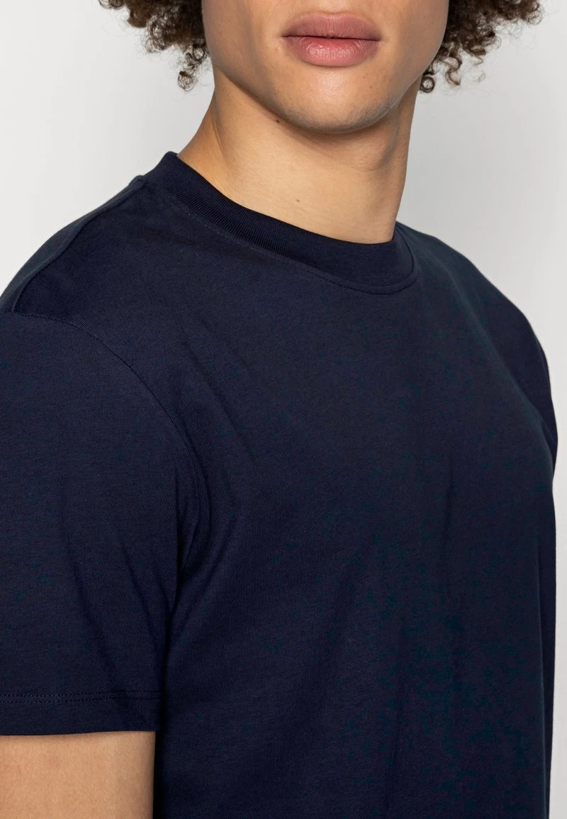 Minimum Homme AARHUS T Shirt Basique Navy Blazer 7 Minimum Homme AARHUS T Shirt Basique Navy Blazer – Image 5