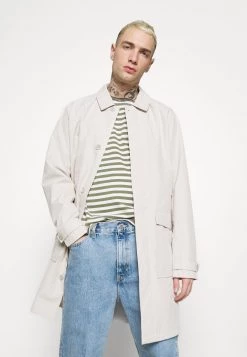 Minimum ORVILLE T Shirt à Manches Longues Olivine Homme -Minimum Soldes Magasin 1cec10081e514595bfb421bab3e4f90a