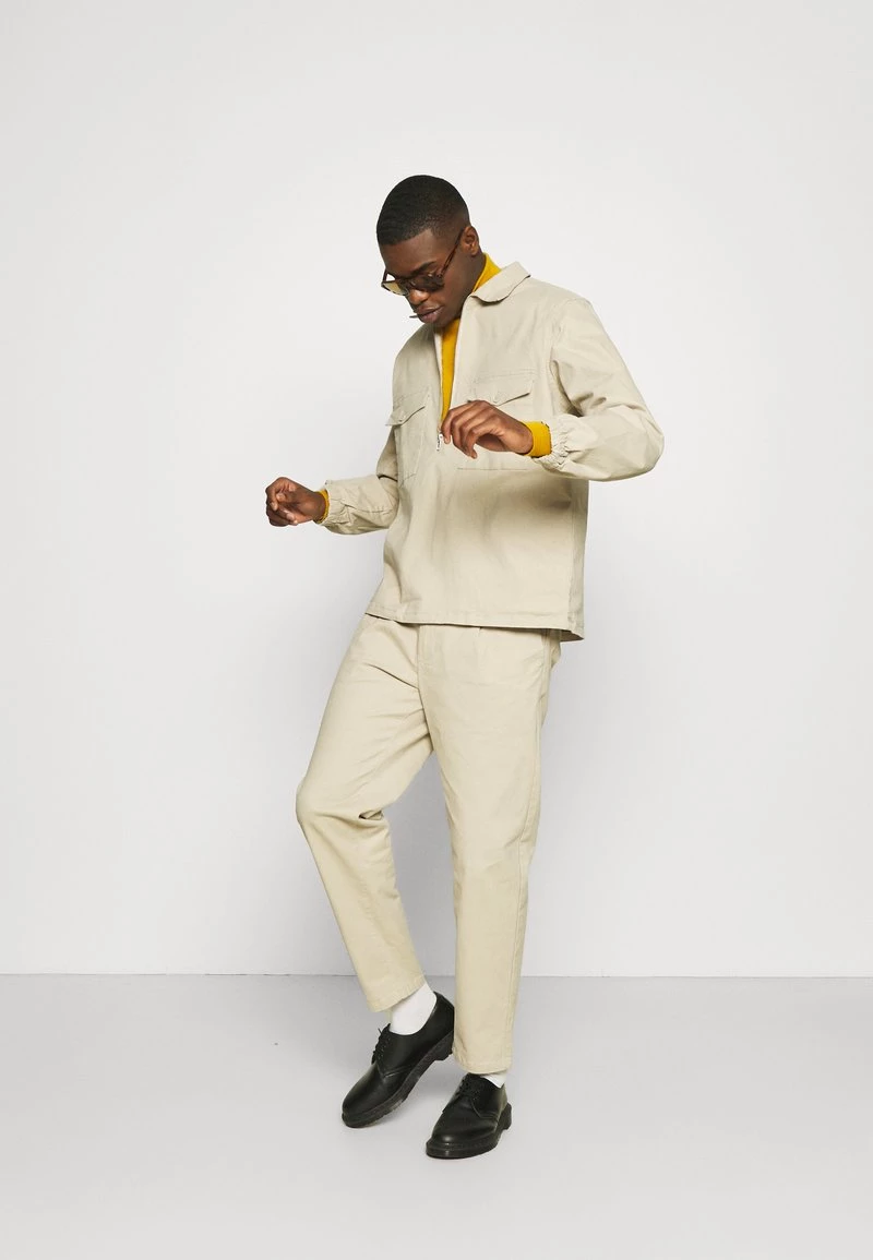 Minimum Homme FABRIEL Pantalon Classique Castle Wall 6 Minimum Homme FABRIEL Pantalon Classique Castle Wall – Image 4