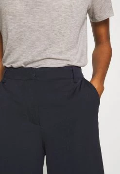 Minimum Femme CULOTTA Pantalon Classique Navy Blazer -Minimum Soldes Magasin 1dbb92a93e6947e291b431ee3d0c4316