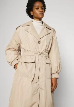 Minimum Femme TRENCHA Trench Nude -Minimum Soldes Magasin 1efc5c77cfb84afc98a416fa15637ccf