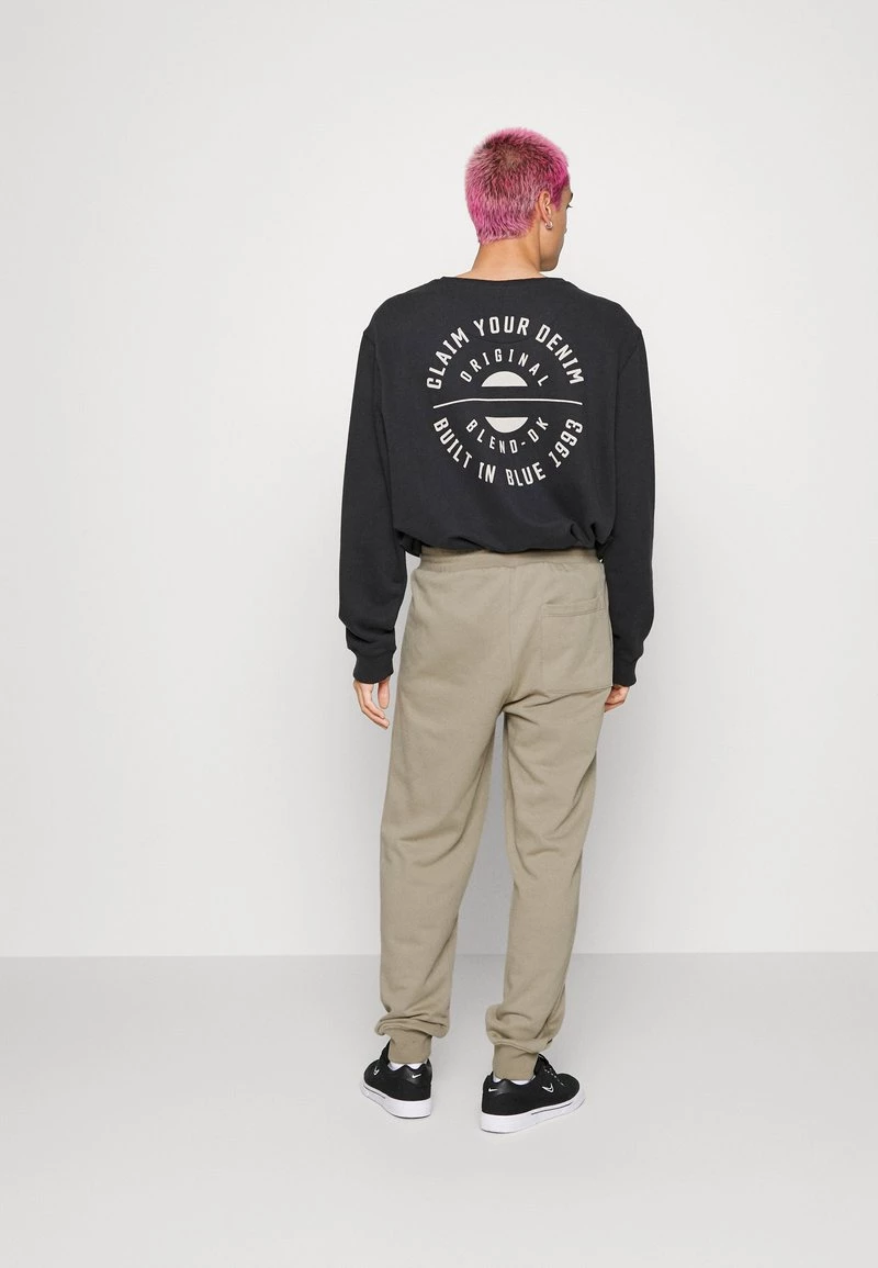 Minimum Homme BAROLO Pantalon De Survêtement Seneca Rock 5 Minimum Homme BAROLO Pantalon De Survêtement Seneca Rock – Image 3