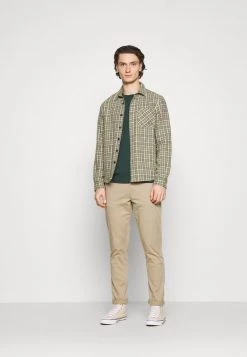 Minimum Soldes Magasin -Minimum Soldes Magasin 2477d615628c486ab62475867c83a964