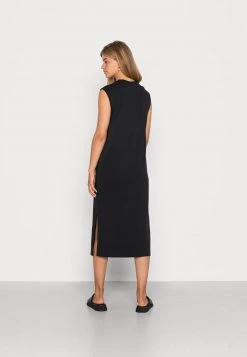 Minimum LAYLINI Robe En Jersey Black Femme -Minimum Soldes Magasin 29125fe17ce84710974eb11d7baa4937