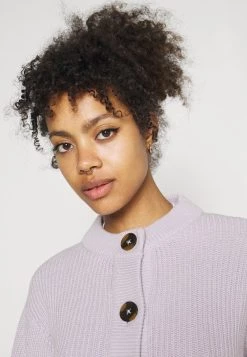 Minimum Femme AFFIE Gilet Lavender Blue -Minimum Soldes Magasin 2b390b2472f7458383d7a83a8491f1e1