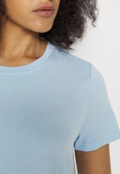 Minimum RYNAH T Shirt Basique Chambray Blue Femme -Minimum Soldes Magasin 2c4ffbf5fb354e5d888b3cc72cf96e15