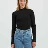 Minimum Femme T Shirt à Manches Longues Black -Minimum Soldes Magasin 33e38eb1dc53487b8ca84e32476e49db