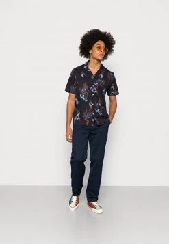 Minimum Homme Chemise Bering Sea -Minimum Soldes Magasin 3b5fee70eb744d74aa10a50378e3e105