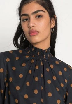 Minimum Femme DOTTIE Robe De Jour Black -Minimum Soldes Magasin 4329c0c50a8a4d9bbc8ebec47e131e5e