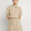 Minimum Femme MIJASI Robe Chemise Beige