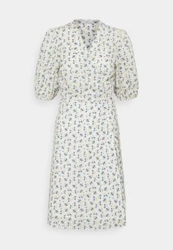 Minimum LENELIA Robe De Jour Broken White Femme -Minimum Soldes Magasin 4972607b9072448881b07d37b0c53532