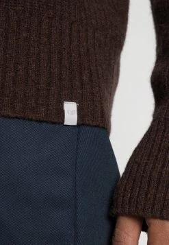 Minimum Homme HARGREAVES Pullover Cofee Bean -Minimum Soldes Magasin 5a65e31e389f4359b6cde71805cfd9df