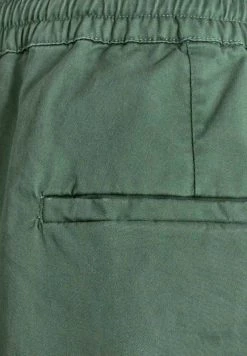 Minimum NATES Pantalon Classique Laurel Wreath Homme -Minimum Soldes Magasin 5cc986c0d2544f3fa93ad7ec75fd4a16