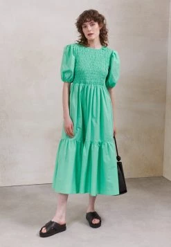 Minimum Femme STINNAH Robe De Jour Katydid