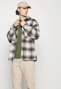 Minimum Homme AARHUS T Shirt Imprimé Olivine -Minimum Soldes Magasin 627921286c23401d8fac1b6a17746e3e