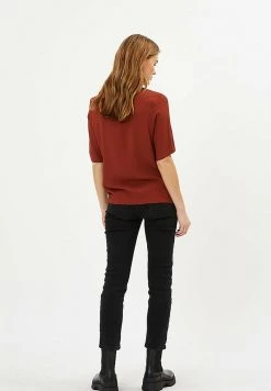 Minimum ELVIRE T Shirt Basique Red Femme -Minimum Soldes Magasin 62ed71f974ea4c40815c19a770a4c34c