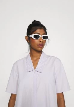 Minimum Femme AUBREYA Robe De Jour Lavender Blue -Minimum Soldes Magasin 6667a4fb6dc146368aef0fac564a5446