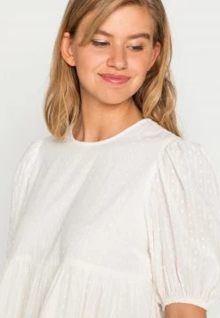 Minimum CARALINE Blouse Broken White Femme -Minimum Soldes Magasin 666d952b847649dfaf6a7a4bef10b8dd