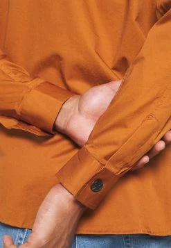 Minimum Homme TOBI Chemise Glazed Ginger -Minimum Soldes Magasin 7ea3ac4ed2c74d7397125d0cbe49cbd2