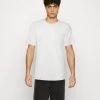 Minimum Homme HARIS T Shirt Basique Brokenwhite Melange -Minimum Soldes Magasin 7f0e7763fb604ba48f15a4daaad0ea5d