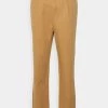 Minimum PLEAT Chino Toasted Coconut Homme -Minimum Soldes Magasin 869e441138b44ed5bc00edc0a2819824