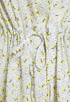 Minimum BIOLINA Robe De Jour Broken White Femme -Minimum Soldes Magasin 8fa0aa46880f4012a9b96c30653827a1