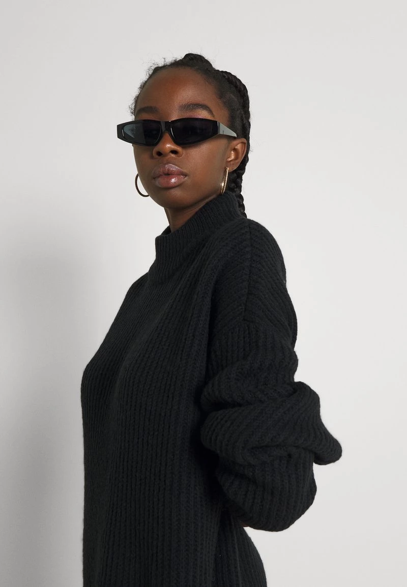 Minimum PIPPALIKA Robe Pull Black Femme 6 Minimum PIPPALIKA Robe Pull Black Femme – Image 4