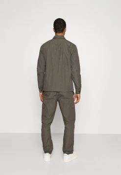 Minimum Homme CHARLES Veste Légère Rosin -Minimum Soldes Magasin 98de0f1f4c854fcca7abd21ff441bc76