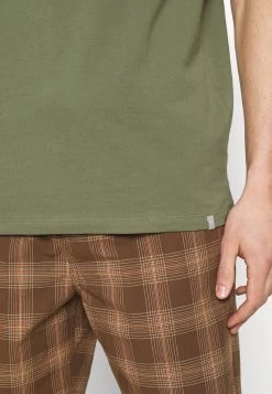 Minimum JANN T Shirt Basique Olivine Homme -Minimum Soldes Magasin 9936cd5e746f410cb0e2d399f8f62c2b