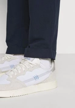 Minimum FUNK Pantalon Classique Navy Blazer Homme -Minimum Soldes Magasin 9b6a7d064fee4d6fb56a8207b53a5df1