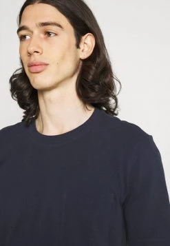 Minimum JANN T Shirt Basique Navy Blazer Homme 13 Minimum JANN T Shirt Basique Navy Blazer Homme -Minimum Soldes Magasin a0dce0bfe449472c92a9cf2bf85fe9de