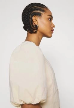 Minimum API Robe De Jour Broken White Femme -Minimum Soldes Magasin a3cafe2fe6554881b87c12c63de711d8