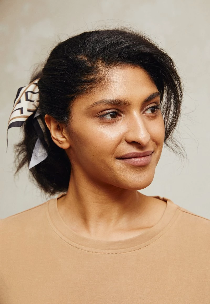 Minimum Femme RYNAH T Shirt Basique Tigers Eye 5 Minimum Femme RYNAH T Shirt Basique Tigers Eye – Image 3