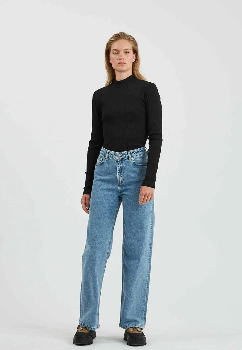 Minimum Femme T Shirt à Manches Longues Black 4 Minimum Femme T Shirt à Manches Longues Black – Image 2