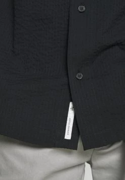 Minimum HASTINGS Chemise Black Homme -Minimum Soldes Magasin ac52e145064148b4bbee43abfb96885c