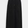 Minimum KAYSLI Jupe Trapèze Black Femme -Minimum Soldes Magasin ade51505e6264887b5aeb11ae3b86bda