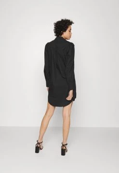 Minimum Femme COLLYSA Robe Chemise Black -Minimum Soldes Magasin b3c849b17d4f4418ac7479e5fbc4c941