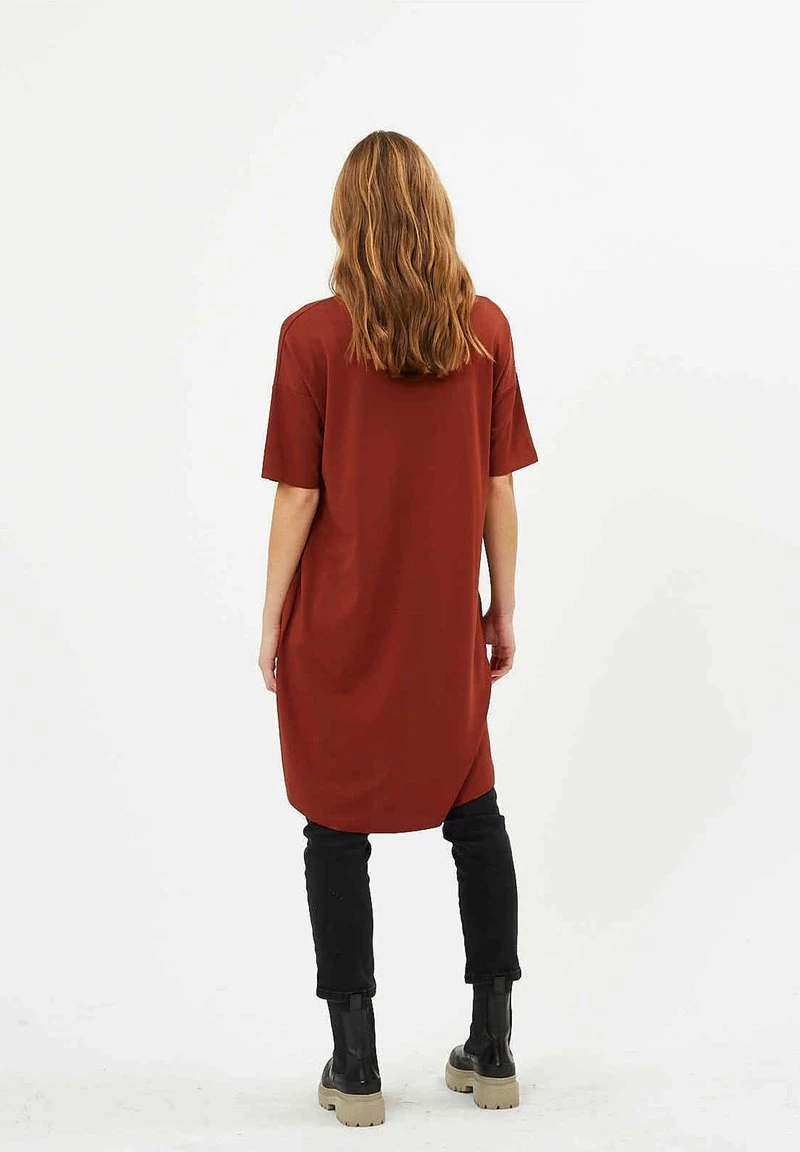 Minimum Femme RIGITZA Robe De Jour Red 4 Minimum Femme RIGITZA Robe De Jour Red – Image 2