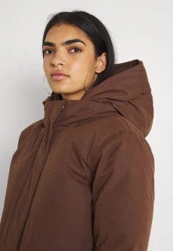 Minimum Femme ALILLA Doudoune Fondue Fudge -Minimum Soldes Magasin b5ed2b43b0a9400c97a97fc44070a798