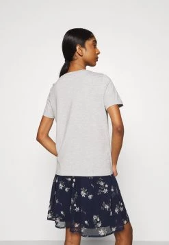 Minimum Femme KIMMA T Shirt Basique Light Grey Melange -Minimum Soldes Magasin b82803ea977849e2a54d6a3354a2b5b5