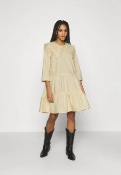 Minimum SKALINA Robe De Jour Cornhusk Femme