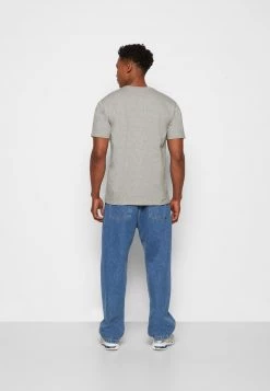 Minimum Homme LOGO T Shirt Basique Grey Melange 12 Minimum Homme LOGO T Shirt Basique Grey Melange -Minimum Soldes Magasin c41c5c5938964581bcfe10e57acccf83