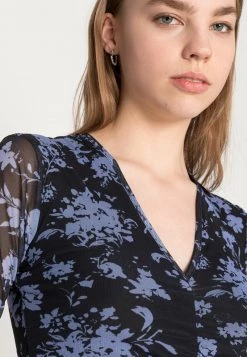 Minimum MESHI Robe De Soirée Black Femme -Minimum Soldes Magasin c5cfa1075c294b6c986cb99bb9f3d38b