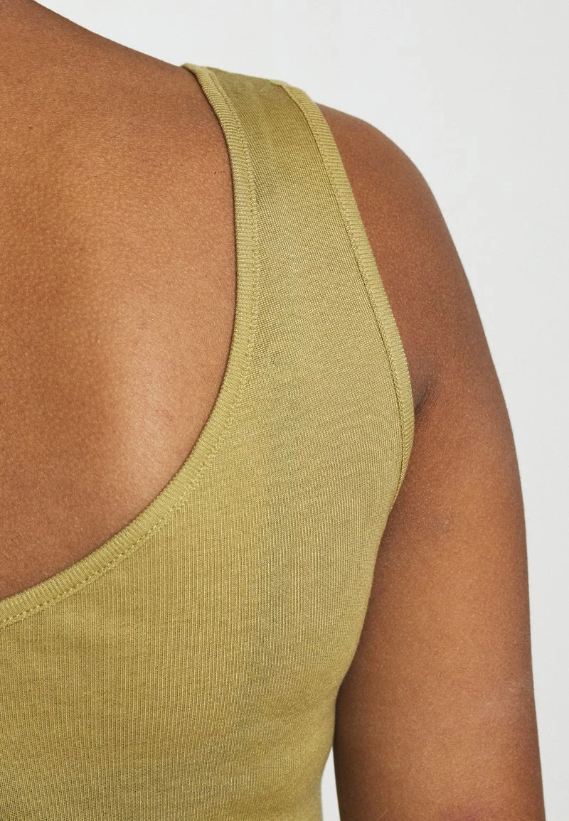Minimum CAYSA Débardeur Khaki Green Femme 7 Minimum CAYSA Débardeur Khaki Green Femme – Image 5